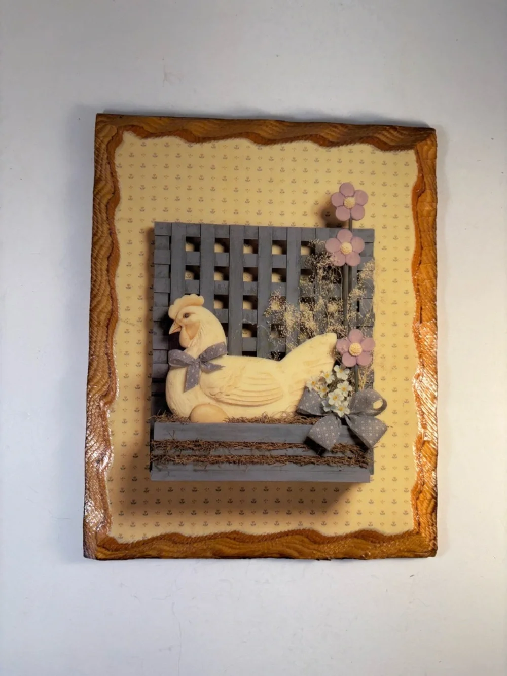 Vtg Farmhouse Chicken Wall Art Decor‎ Retro Country Farm Kitschy 90s 80s Flowers